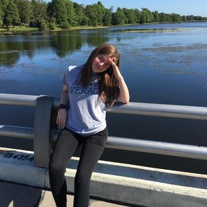 Meet your Posher, Tonni